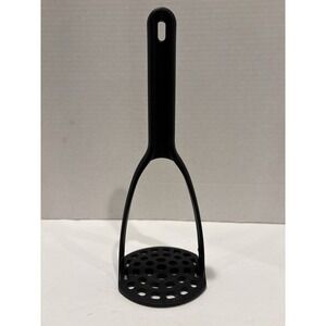The Pampered Chef Black Nylon Plastic Potato Masher #2317 Made in the USA